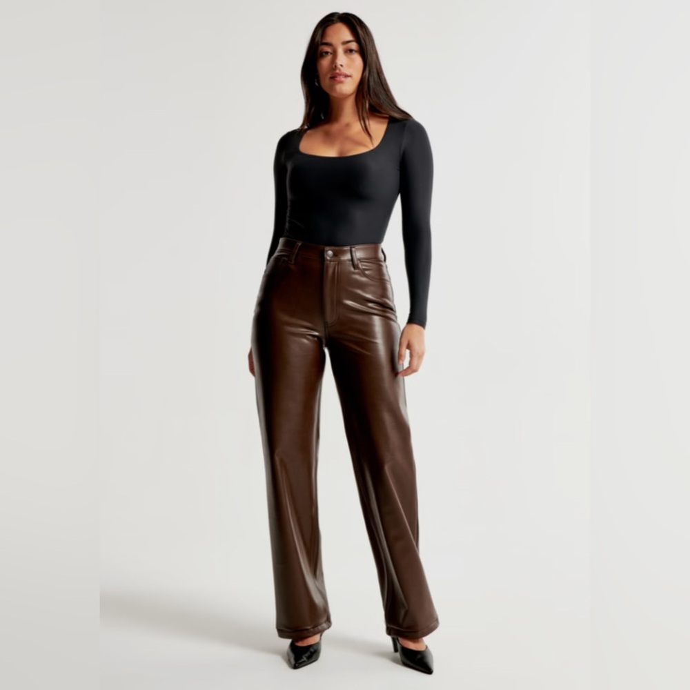 Abercrombie & Fitch Brown Ultra High Rise Pants